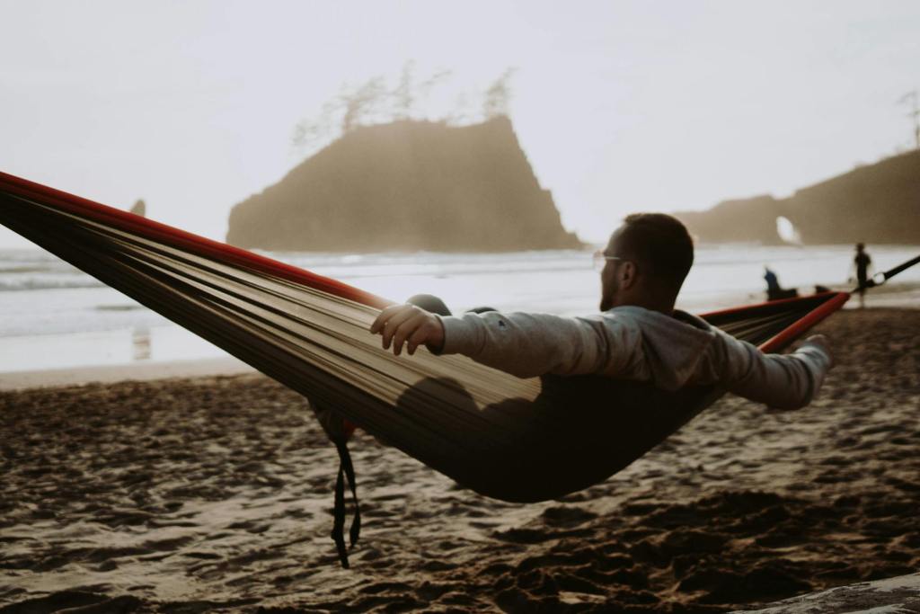 Hammock Aesthetic: Creating a Relaxing Outdoor Space